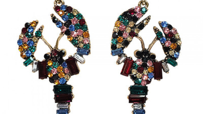 Two Common Types Of Jewelry Items Preferred By Women
