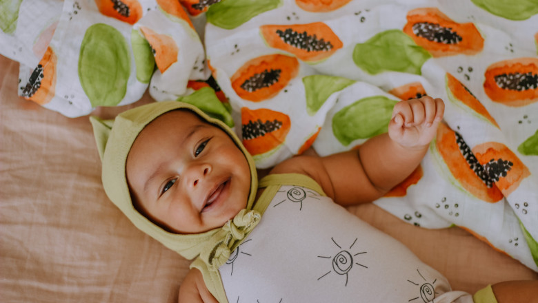 5 Essentials to Pack in Your Nanny or Babysitter Bag