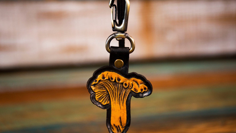 Get the Best Price Custom Leather Keychains In the USA