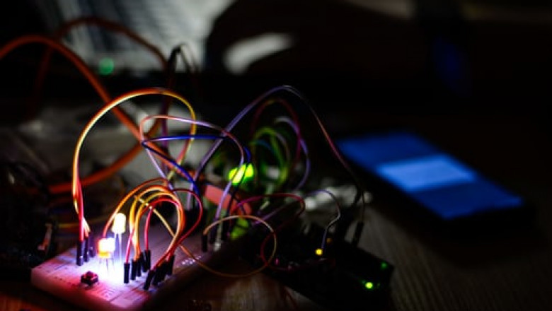 The principle of LED lighting and heating