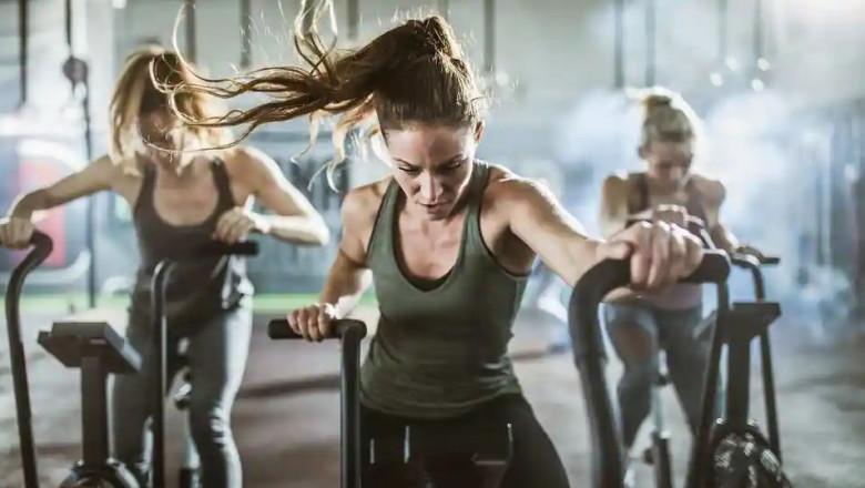 Exercising with Power Rack.