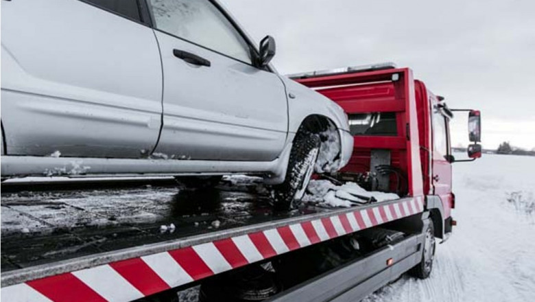Tow Van and Technological Assistance in Russian federation.