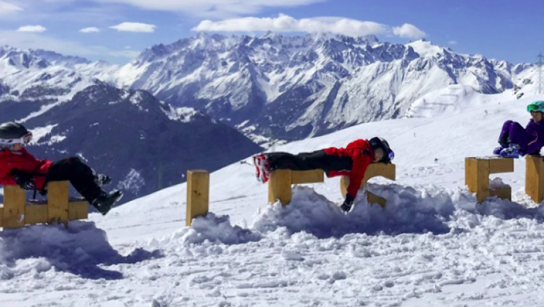 Ski Instructors Job