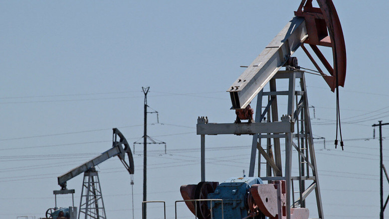 Russia-Ukraine tensions push Brent Crude prices past $100