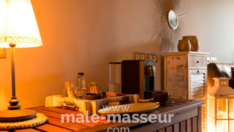 Discover an awesome Gay Masseur