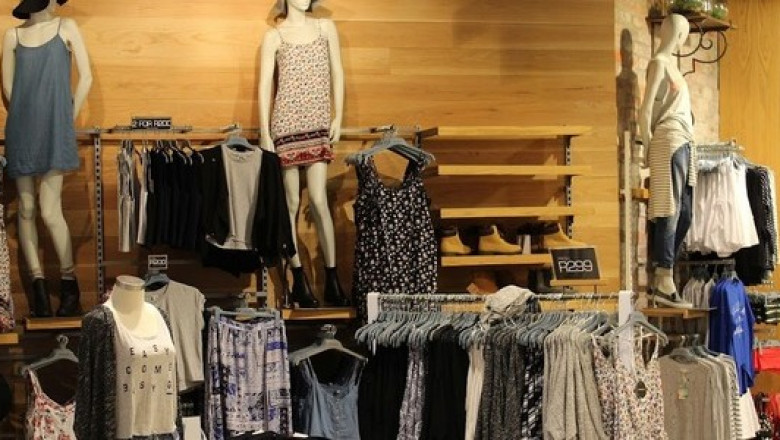 Buying Clothes In Bulk | Ways To Buying Clothes In Bulk For Your Store!
