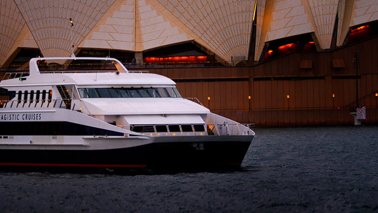 Enjoy Best Sydney Autumn Scenes with Your Kids