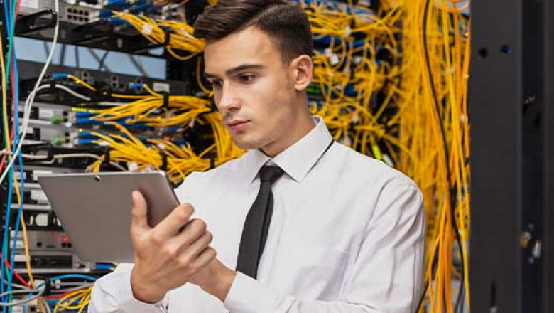 T1 Line vs. Fiber Optic Line (Who Wins?)