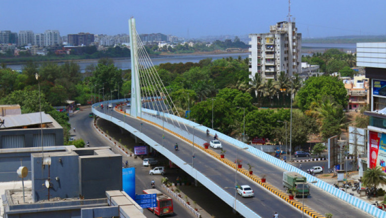 Thane to Surat Cab | Thane to Surat Taxi