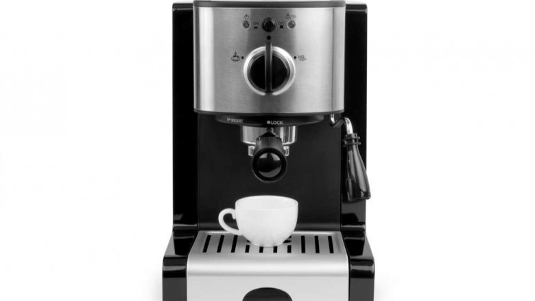 How To Clean A Coffee Maker With Baking Soda