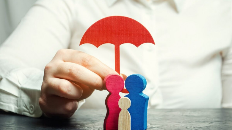 How To Compare Insurance Online To Get The Best Deals