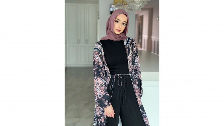 Urban Culture: One-Stop Shop for Modest and Trendy Clothing