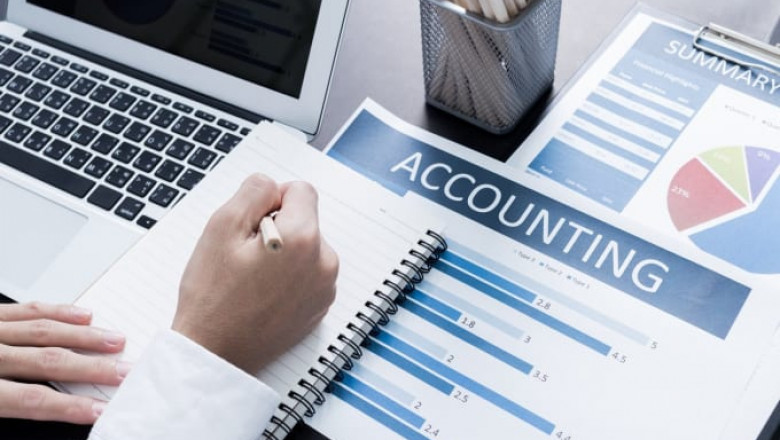 Why Hire Business Accountants Near Me?