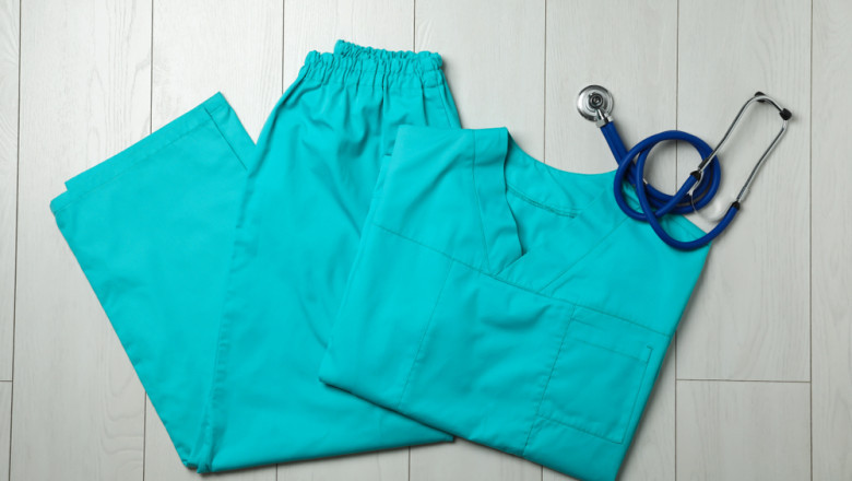 12 Things Nurses Should Consider in Choosing Scrubs