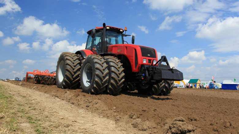 In Agriculture Equipment , what machines are used?