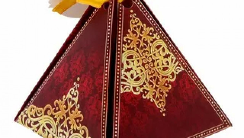 How to Make Paper Pyramid Gift Boxes.