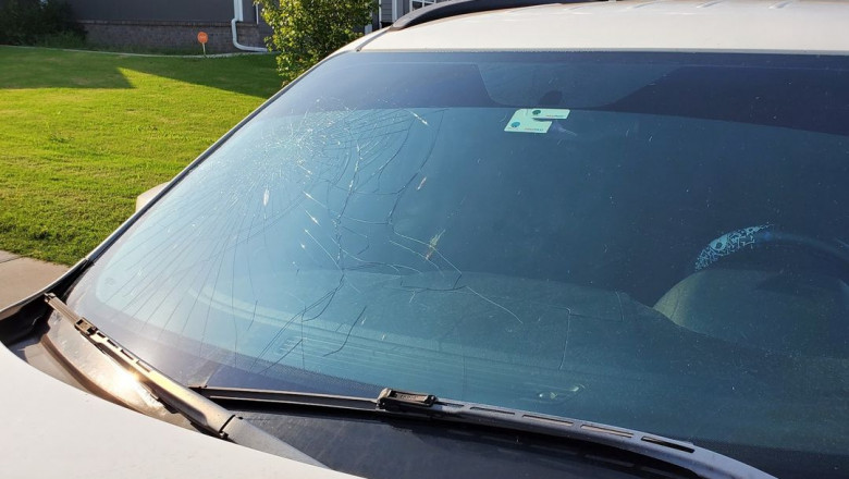 Looking for the best-in-class mobile car window replacement?