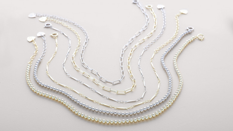 Feel Spring Vibes with These 5 Jewelry Must-Haves