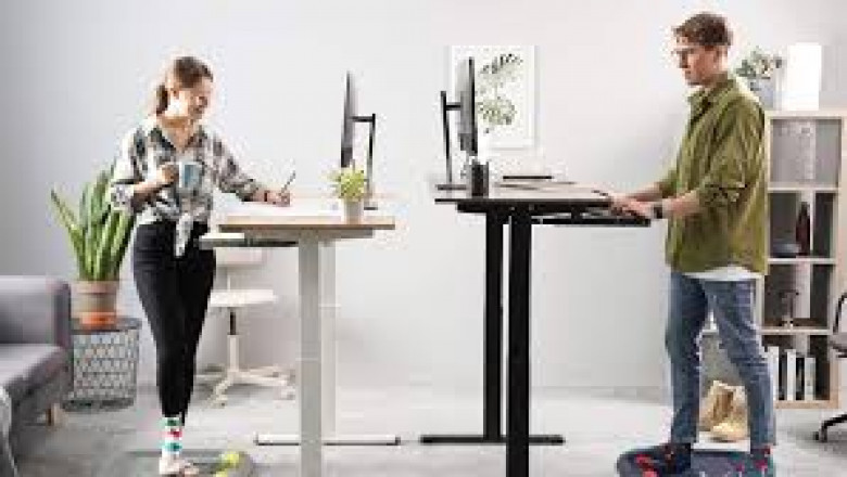 Sit Stand Desk UAE That Will Change Your Work Life in the UAE