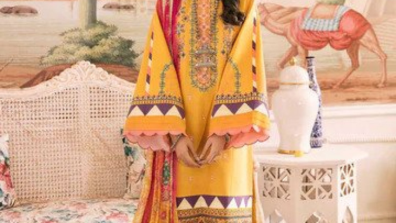 Buy Embroidered Lawn Dress Online | Seran