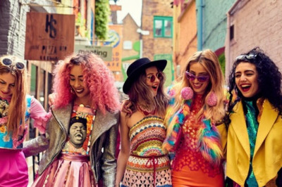 Wholesale Dresses Uk – Benefits Of Stocking Wholesale Dresses Uk!