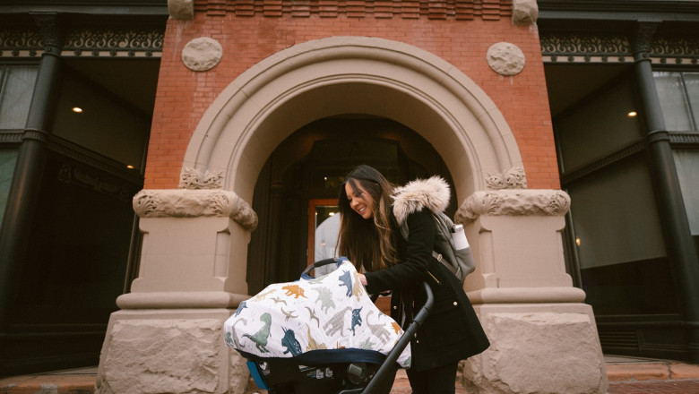 5 Tips to Help Your Baby Sleep When Away From Home