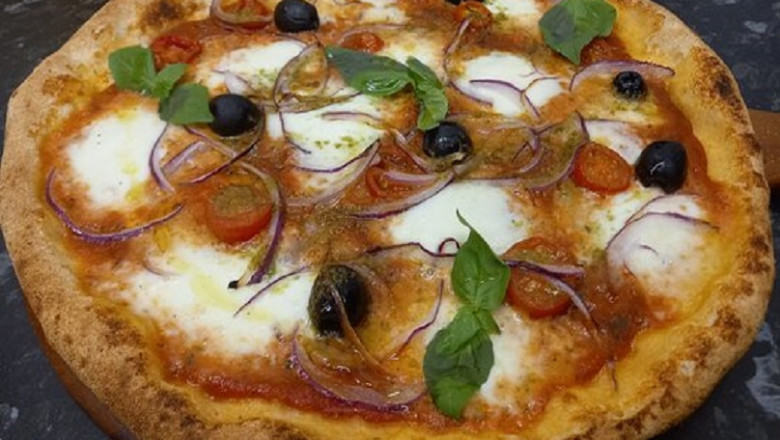 Tips by Basil Pizzeria Pizza Shop in HSR Layout.