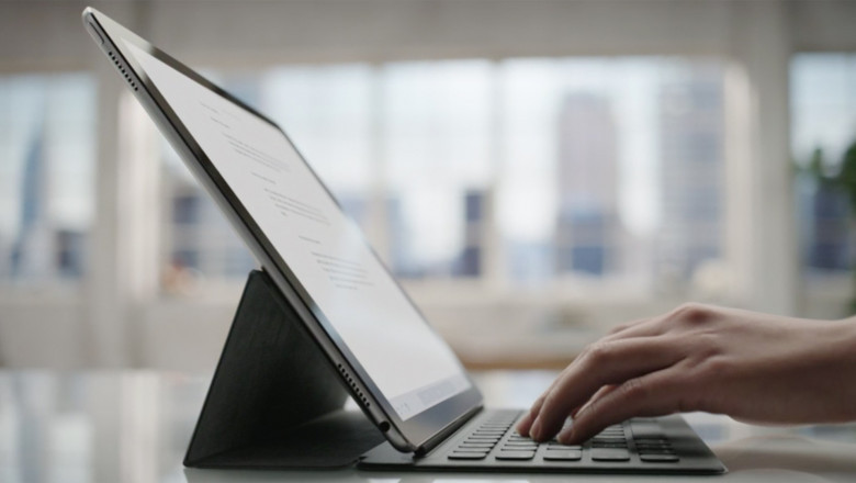 Central Email Signature Management - Green signature