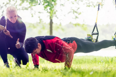 Looking For a Personal Trainer? Here's What to Know Before You Hire One