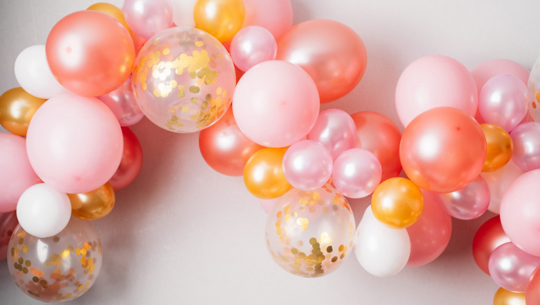 Bring Unlimited Fun In Your Party With Party Balloons