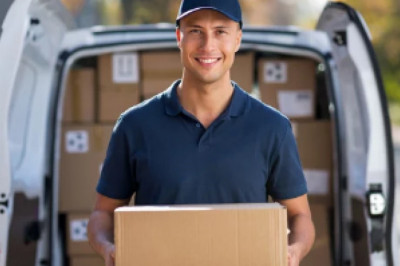 Useful Standards When Hiring Courier Services