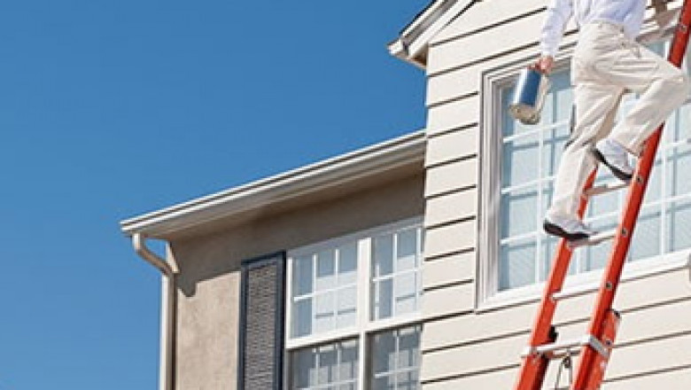 Professional exterior house painters