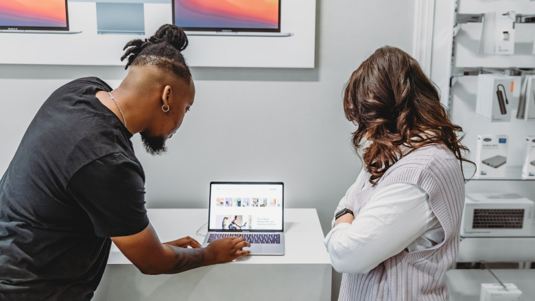 Can’t Decide Which MacBook to Get? Here Are 3 Things to Consider