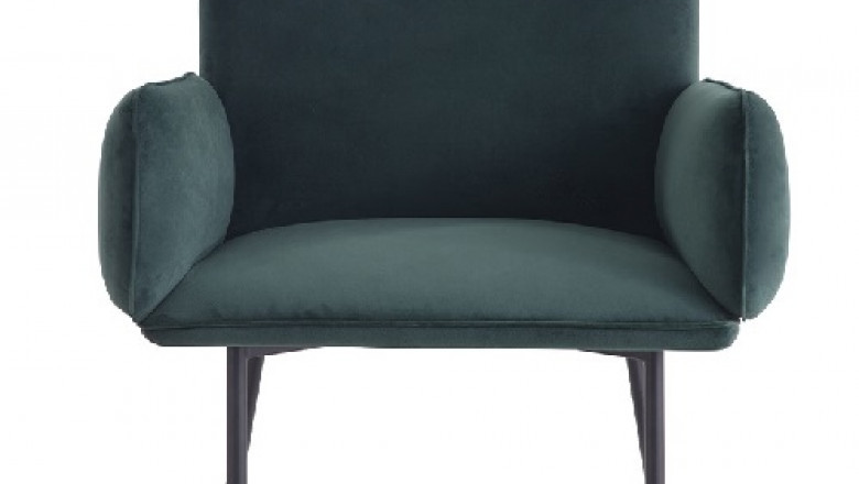 Tips For Choosing the Best Fabrics For Sofa and Chair Slipcovers