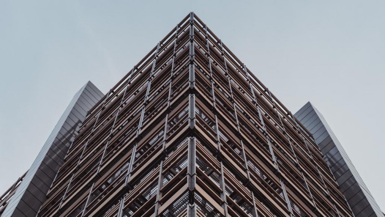 7 little changes thatll make a big difference with your shoulder pain