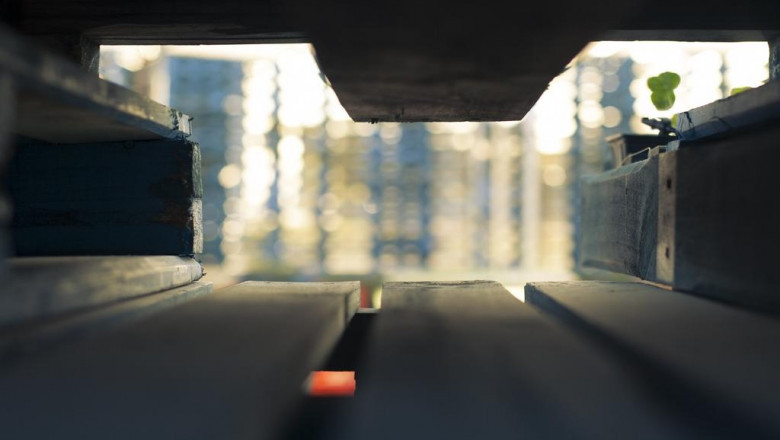 is tech making floor standing lamps for living room better or worse