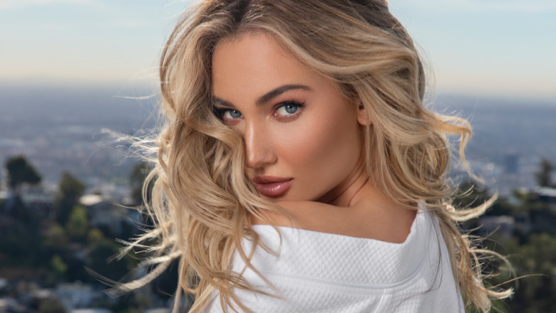 5 Tips for Maintaining an Icy Blonde Look in the Summer Heat