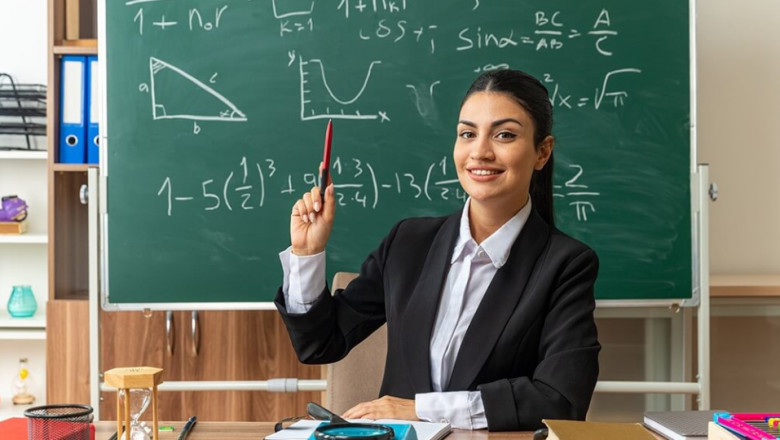 What are the Different Types of Teacher Training Programs?