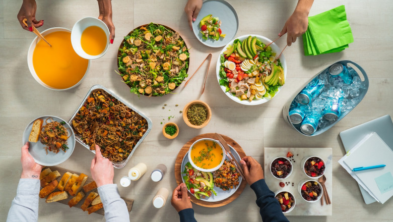 The Top 4 Benefits of Having a Small Business Dinner Catered