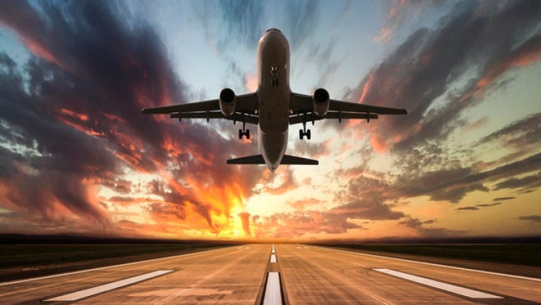 How do I cancel and refund at Iceland Airlines?