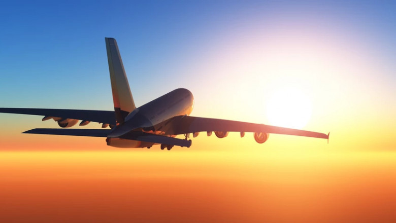 How do I upgrade my ticket to Iceland Airlines?