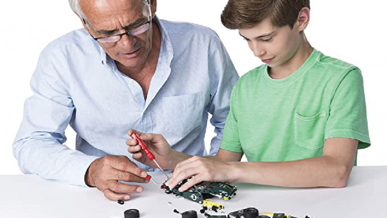 4 Toys to Separate Your Children From Their Screens