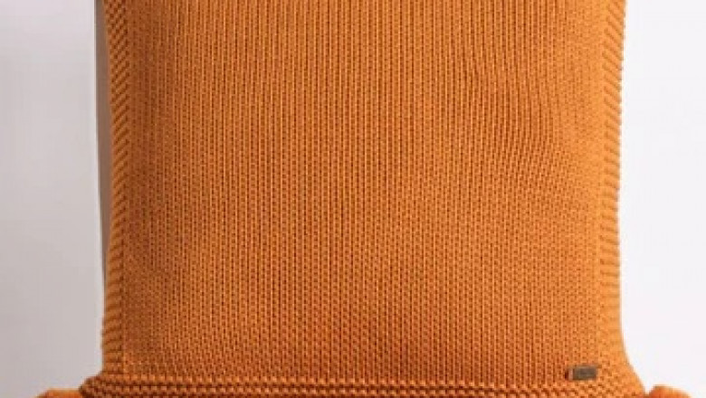 6 Awesome Earthy Tones Cushion Covers to Buy this Summer