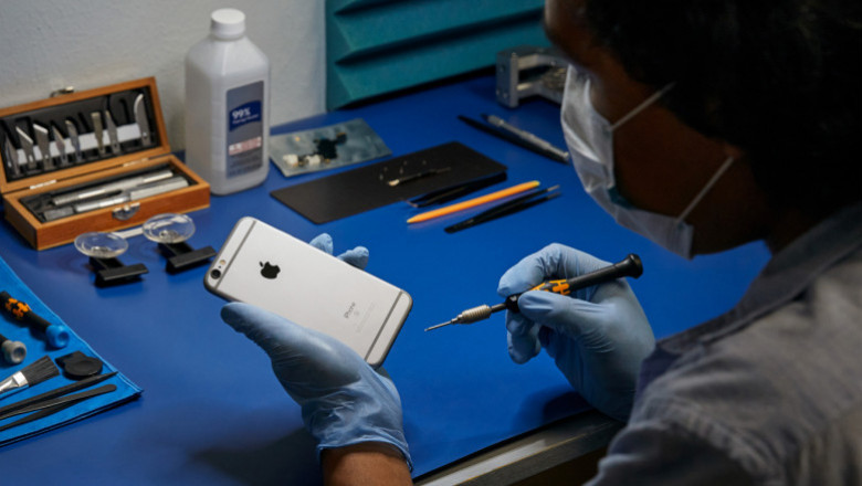 Where to Get Your iPhone Repaired? | Entire Tech