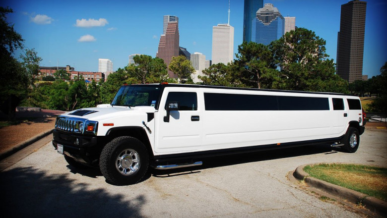 How to hire a chauffeur for you rental car service