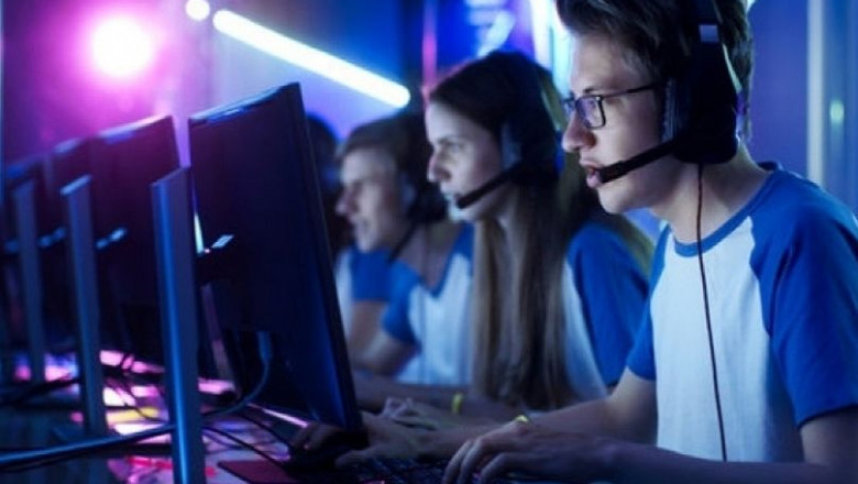 The Gaming Industry And The Non-Fungible Tokens For Games