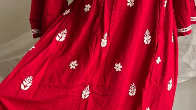 Buy Cotton Lakhnavi Kurtis Online - Chikangali