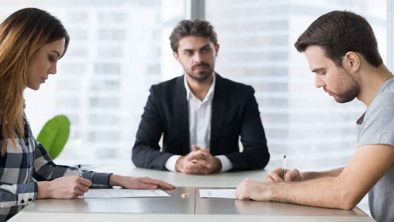 Why Do You Need A Family Lawyer For A Property Settlement?