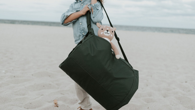 5 Baby Essentials for Your Little One’s Day at the Beach