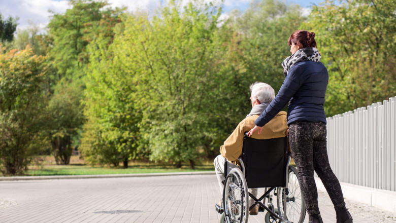 Best Home Health Care Services For Elderly | Retire Ease